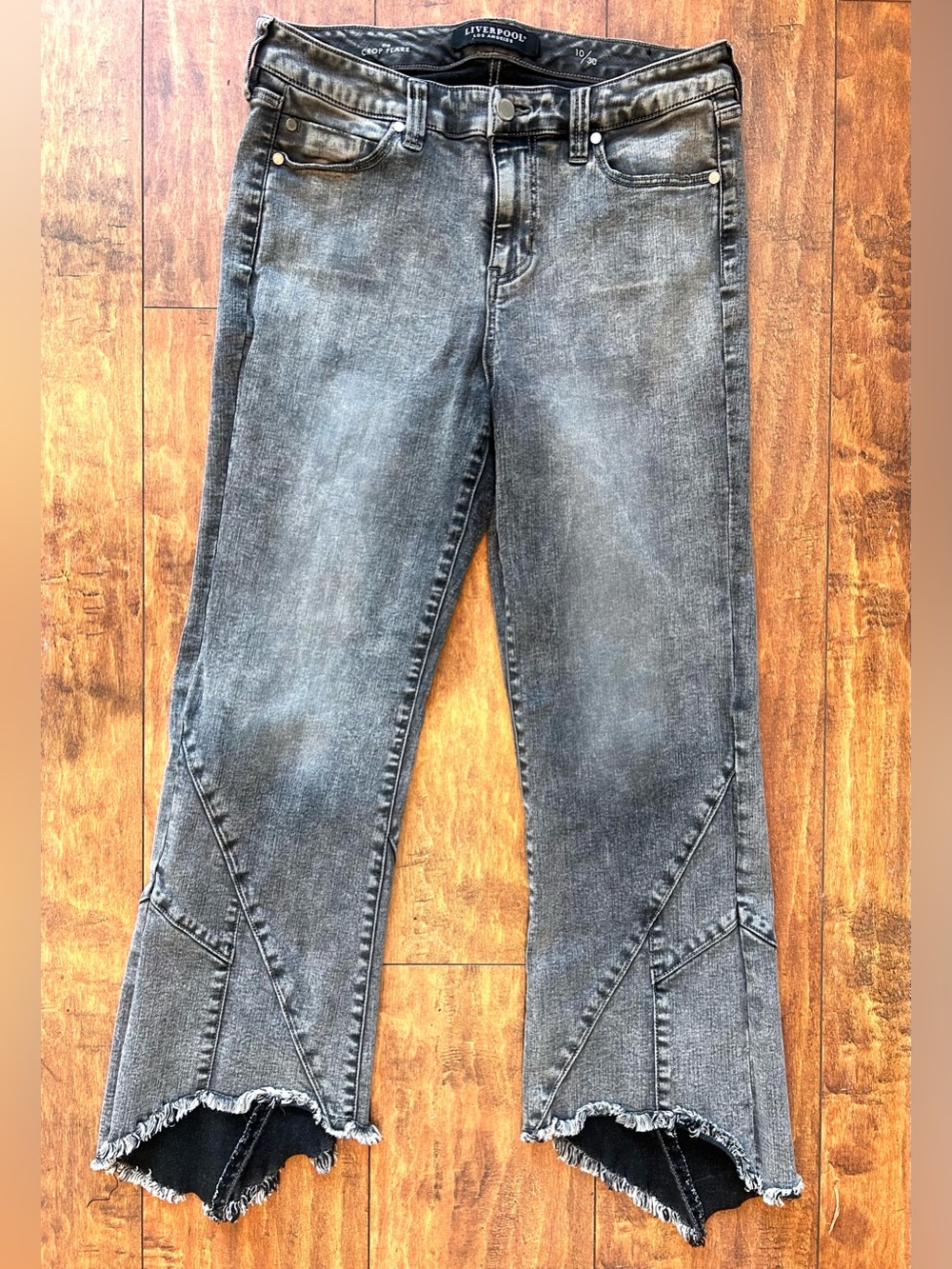 Liverpool Los Angeles Crop Flare Jeans Fray Hem Stretch | Women’s 10 Sz 30